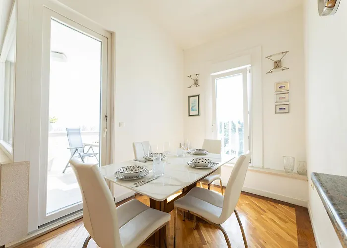 Lejlighed Azure Penthouse Excelsior Split