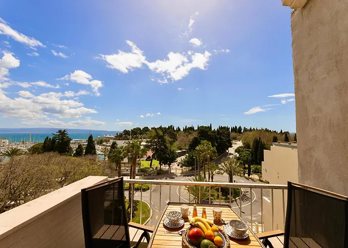 Azure Penthouse Excelsior Lejlighed