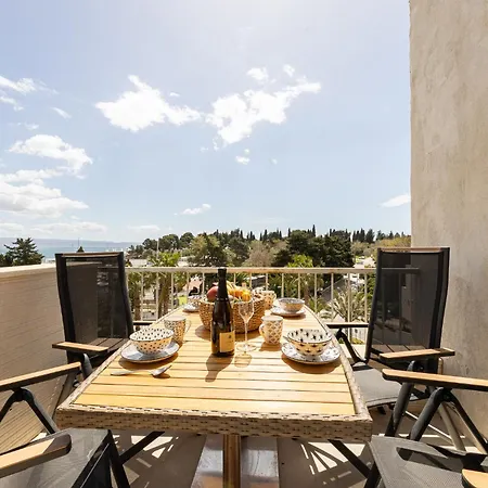 Azure Penthouse Excelsior شقة سبليت